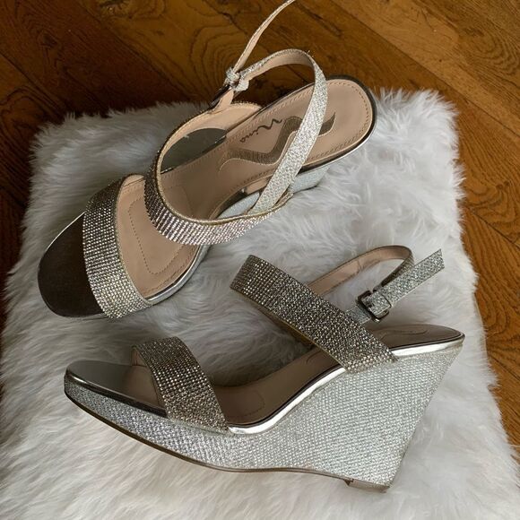 Nina Rhinestone Embellished‎ Sandals - Picture 7 of 11